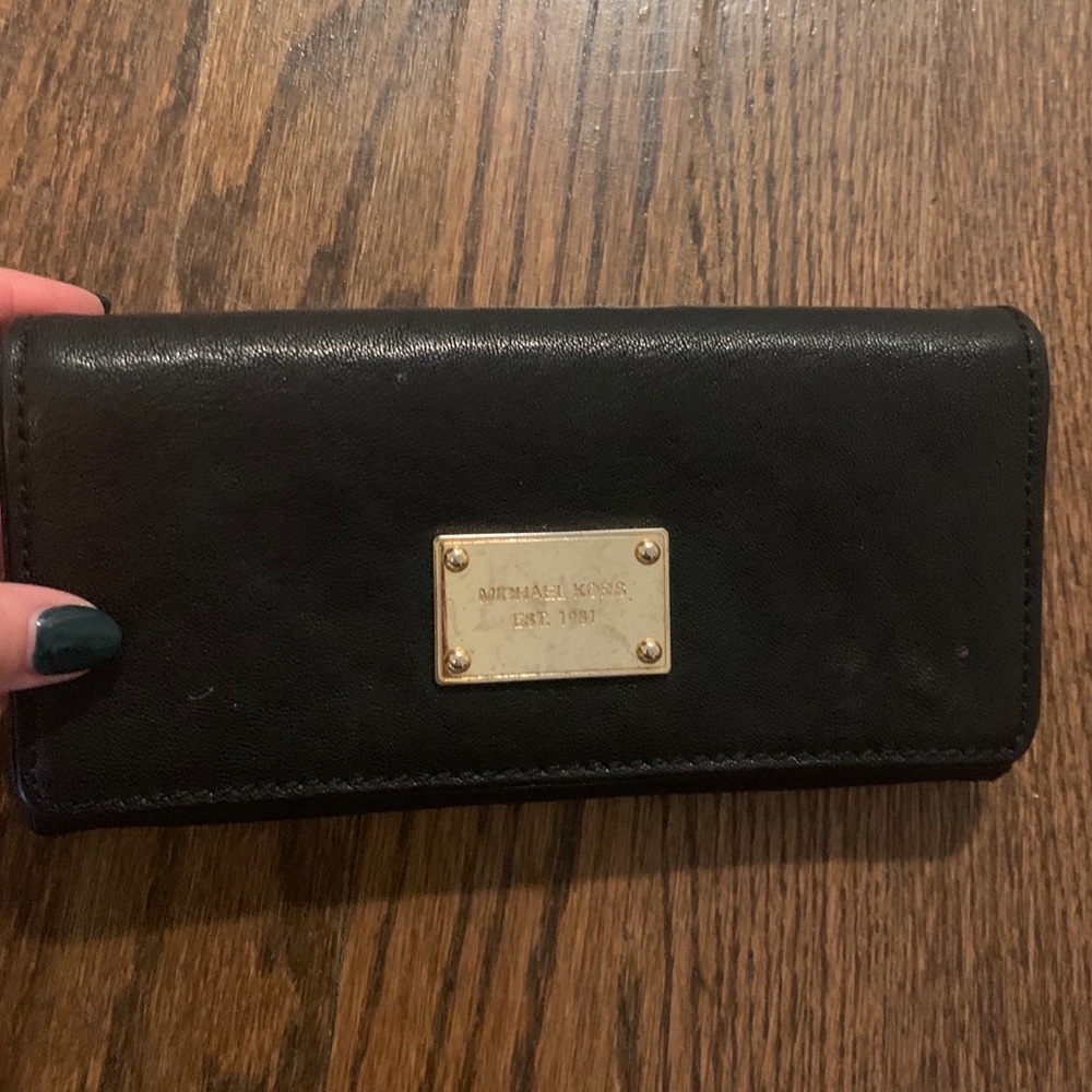 Michael Kors wallet